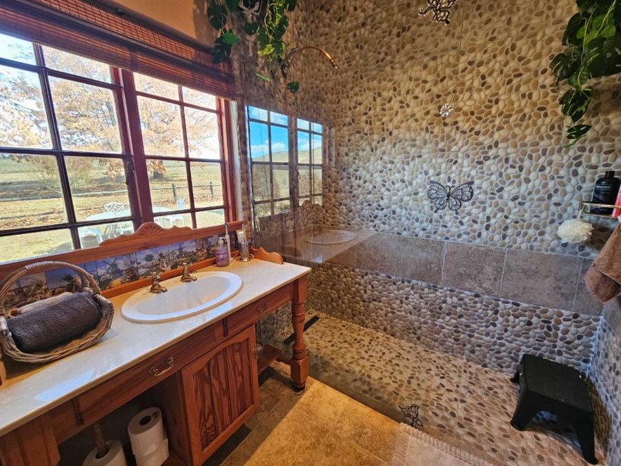 4 Bedroom Property for Sale in Nottingham Road KwaZulu-Natal