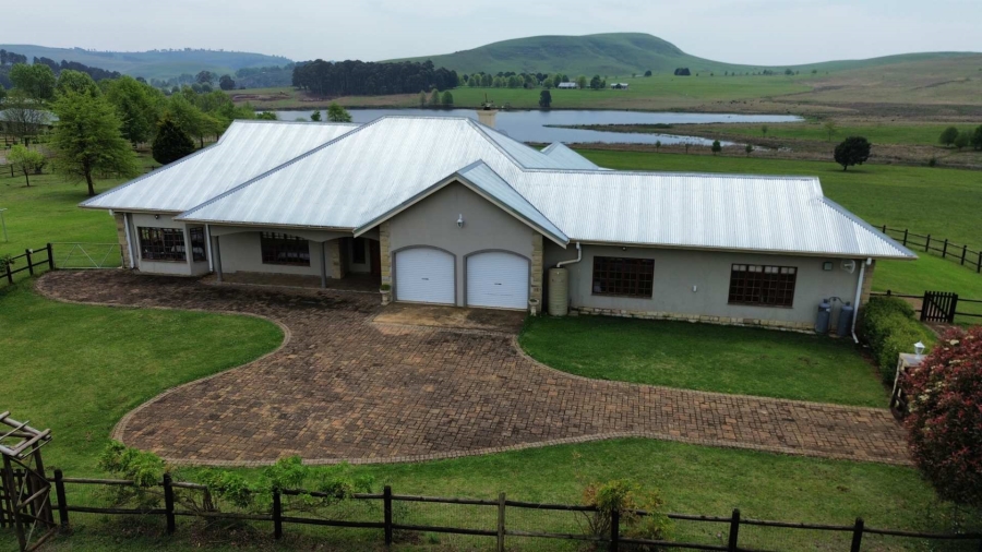 4 Bedroom Property for Sale in Nottingham Road KwaZulu-Natal