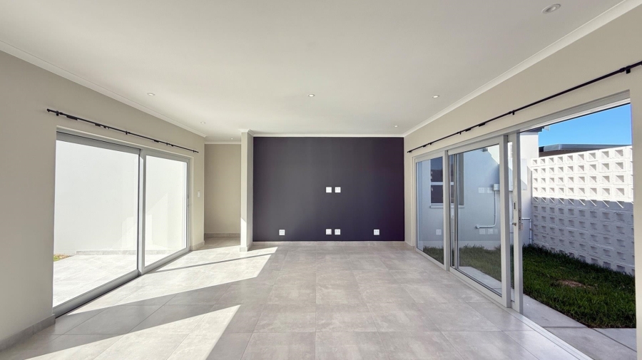 3 Bedroom Property for Sale in Sheffield Beach KwaZulu-Natal
