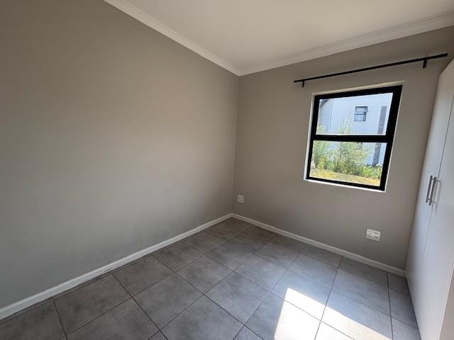 To Let 2 Bedroom Property for Rent in Waterfall KwaZulu-Natal