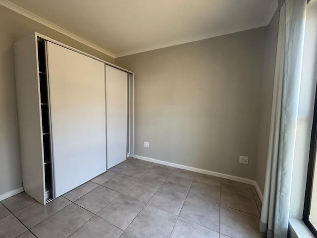 To Let 2 Bedroom Property for Rent in Waterfall KwaZulu-Natal