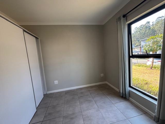 To Let 2 Bedroom Property for Rent in Waterfall KwaZulu-Natal