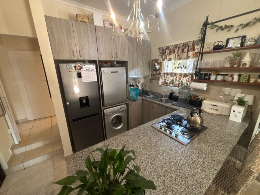 2 Bedroom Property for Sale in Hillcrest KwaZulu-Natal