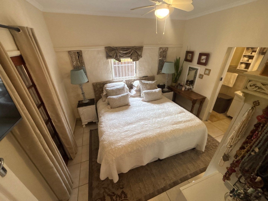 2 Bedroom Property for Sale in Hillcrest KwaZulu-Natal