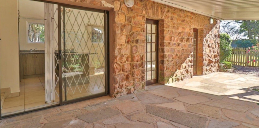 2 Bedroom Property for Sale in Bothas Hill KwaZulu-Natal