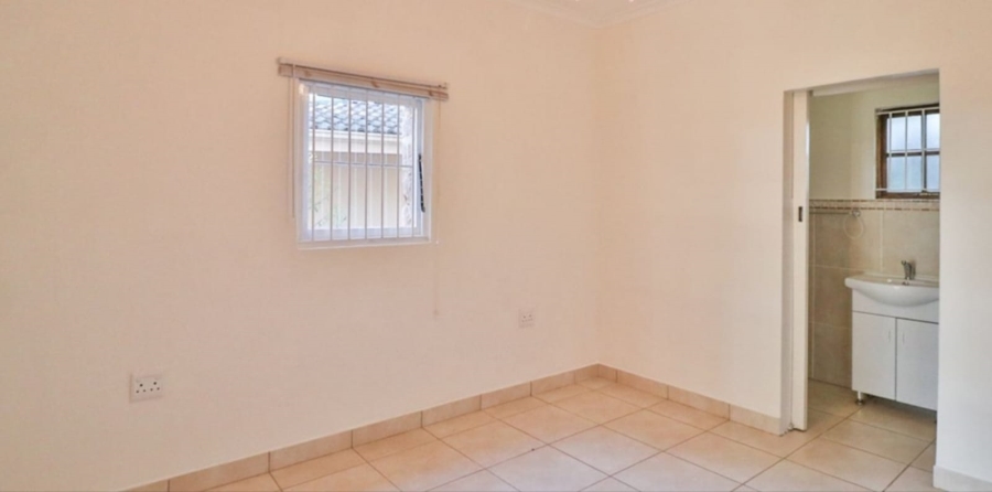 2 Bedroom Property for Sale in Bothas Hill KwaZulu-Natal