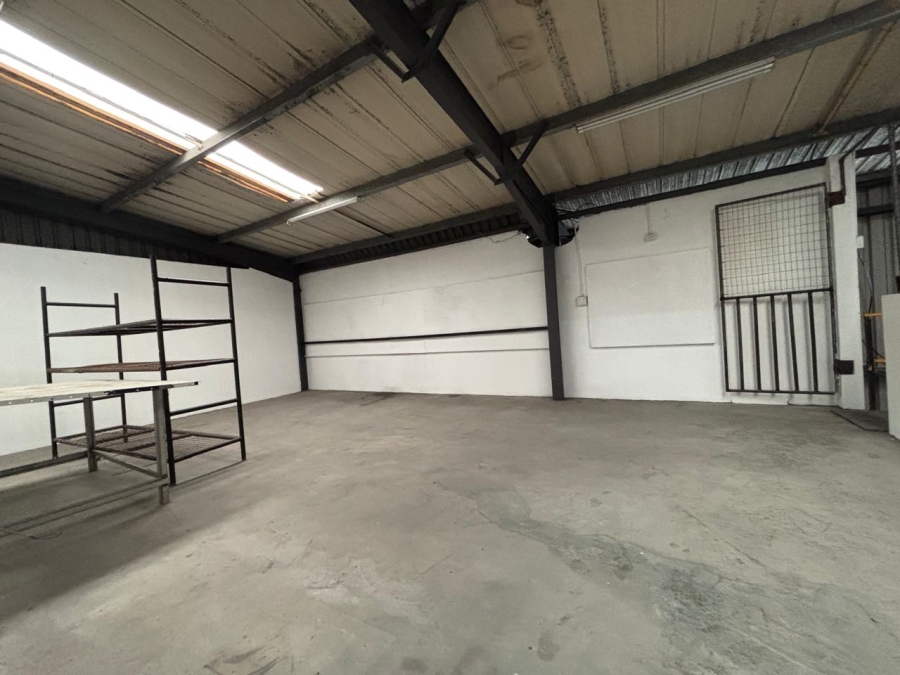 To Let Commercial Property for Rent in Westmead KwaZulu-Natal