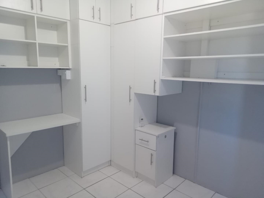 3 Bedroom Property for Sale in Crossmoor KwaZulu-Natal