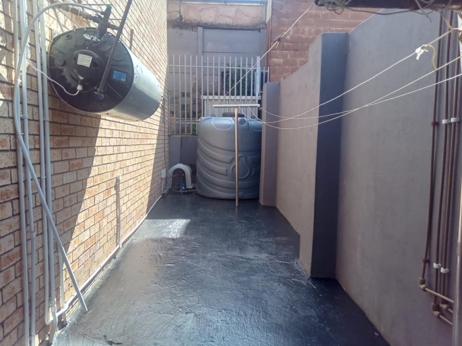 3 Bedroom Property for Sale in Crossmoor KwaZulu-Natal