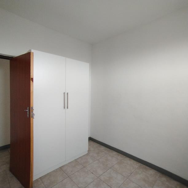 1 Bedroom Property for Sale in Merebank KwaZulu-Natal