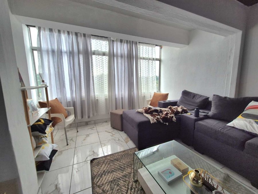 2 Bedroom Property for Sale in Amanzimtoti KwaZulu-Natal