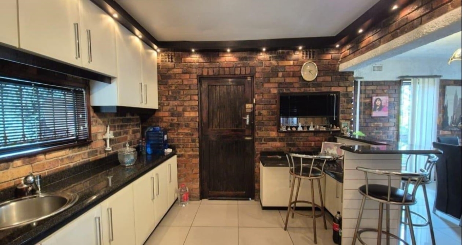 4 Bedroom Property for Sale in Moorton KwaZulu-Natal