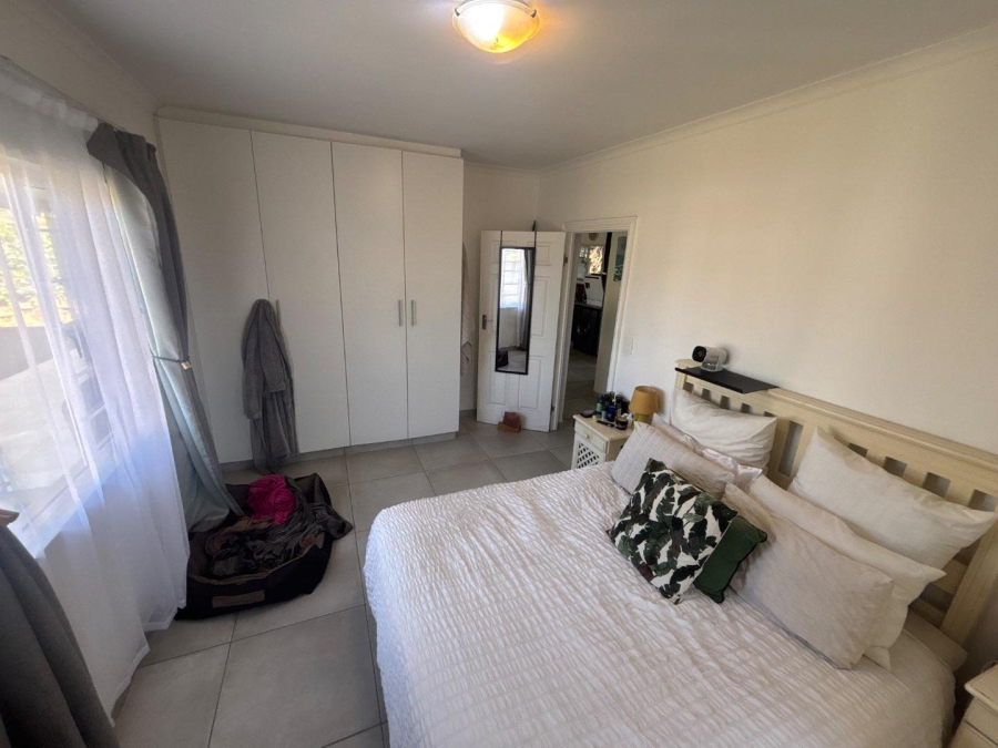 To Let 2 Bedroom Property for Rent in Kloof KwaZulu-Natal