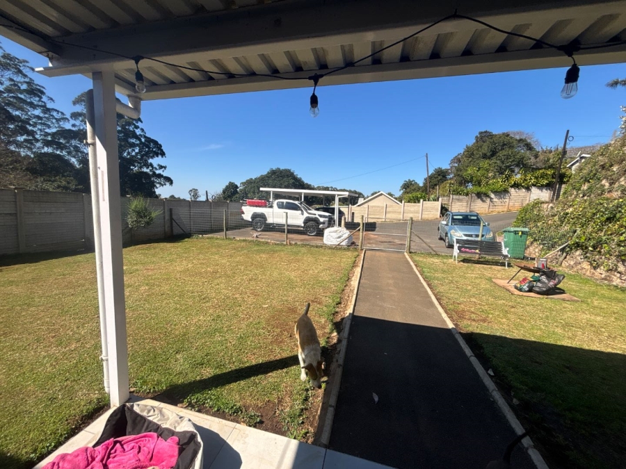 To Let 2 Bedroom Property for Rent in Kloof KwaZulu-Natal