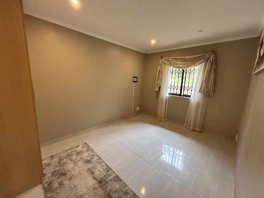 1 Bedroom Property for Sale in Hillcrest KwaZulu-Natal