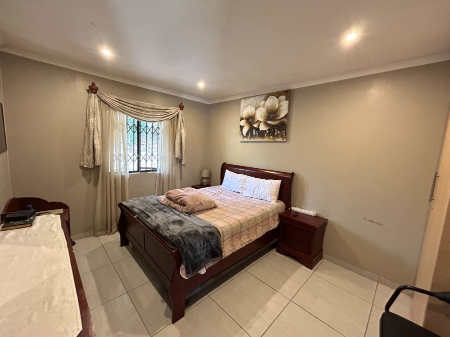 1 Bedroom Property for Sale in Hillcrest KwaZulu-Natal