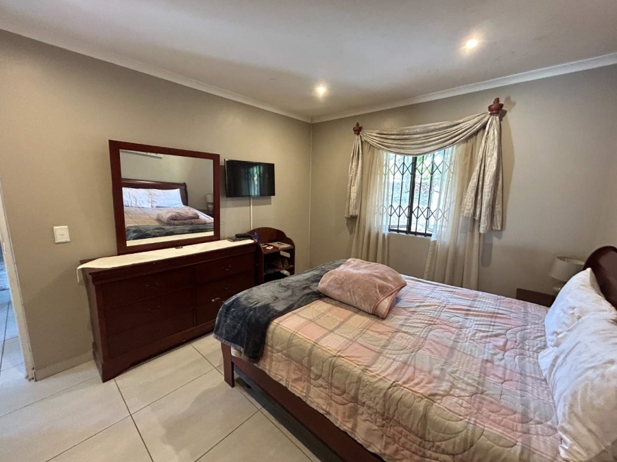 1 Bedroom Property for Sale in Hillcrest KwaZulu-Natal