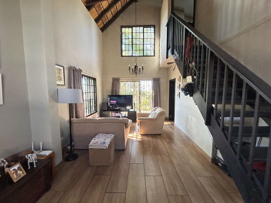 2 Bedroom Property for Sale in Crestholme KwaZulu-Natal