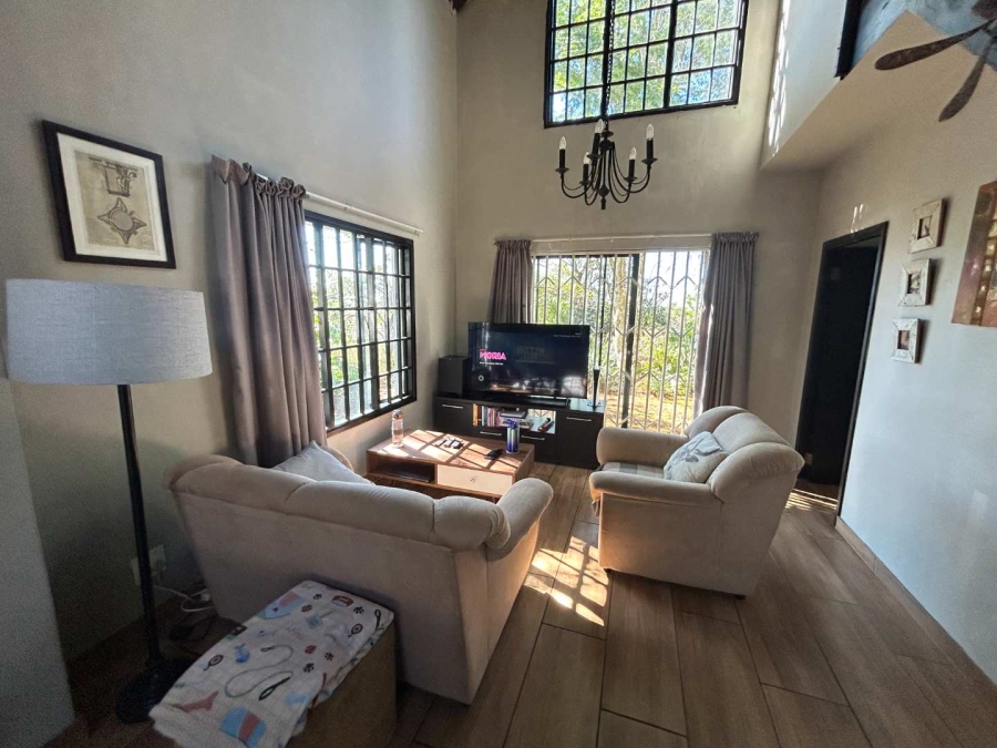 2 Bedroom Property for Sale in Crestholme KwaZulu-Natal