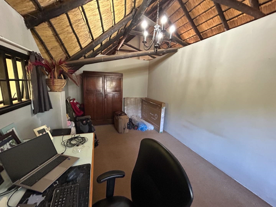 2 Bedroom Property for Sale in Crestholme KwaZulu-Natal