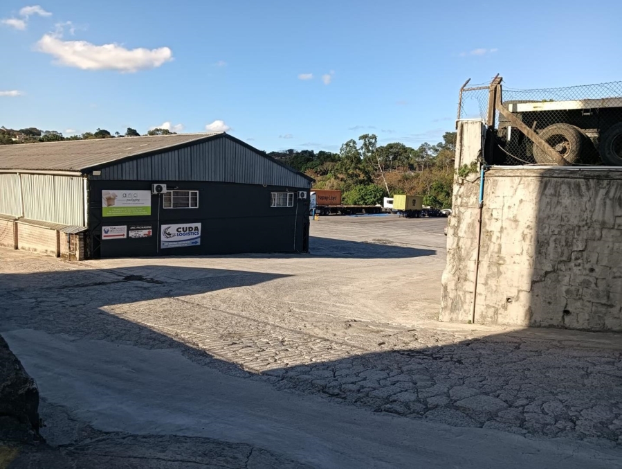 To Let Commercial Property for Rent in Queensburgh KwaZulu-Natal