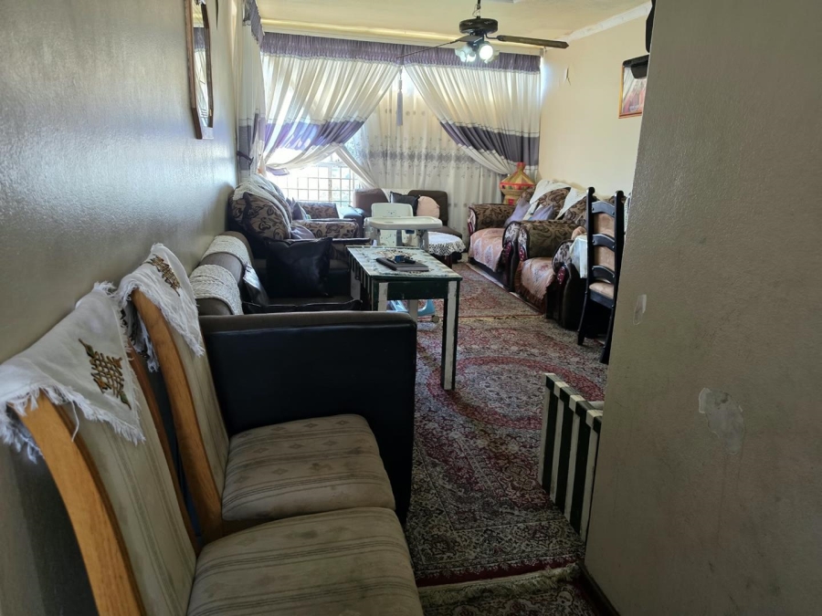 2 Bedroom Property for Sale in Durban Central KwaZulu-Natal