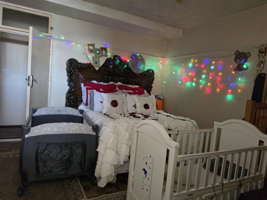 2 Bedroom Property for Sale in Durban Central KwaZulu-Natal