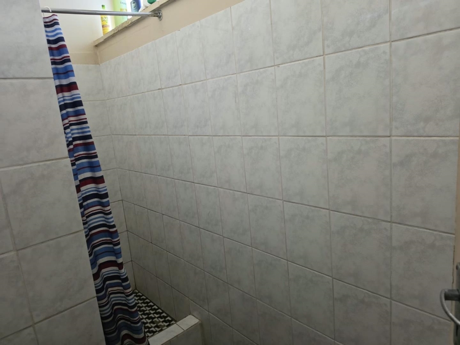 2 Bedroom Property for Sale in Durban Central KwaZulu-Natal