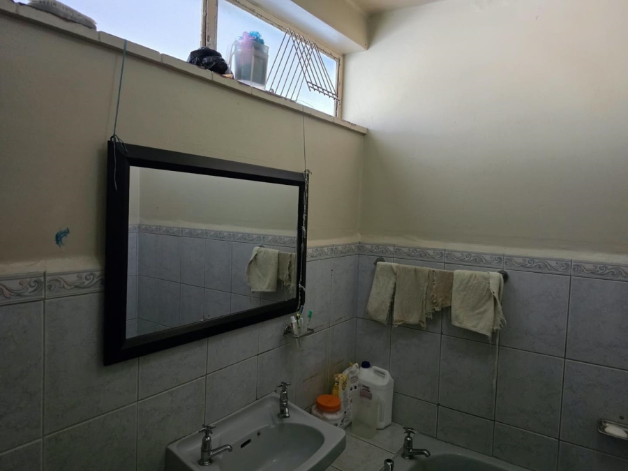2 Bedroom Property for Sale in Durban Central KwaZulu-Natal