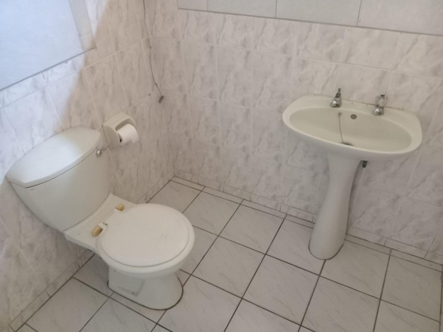 To Let 3 Bedroom Property for Rent in Birdswood KwaZulu-Natal