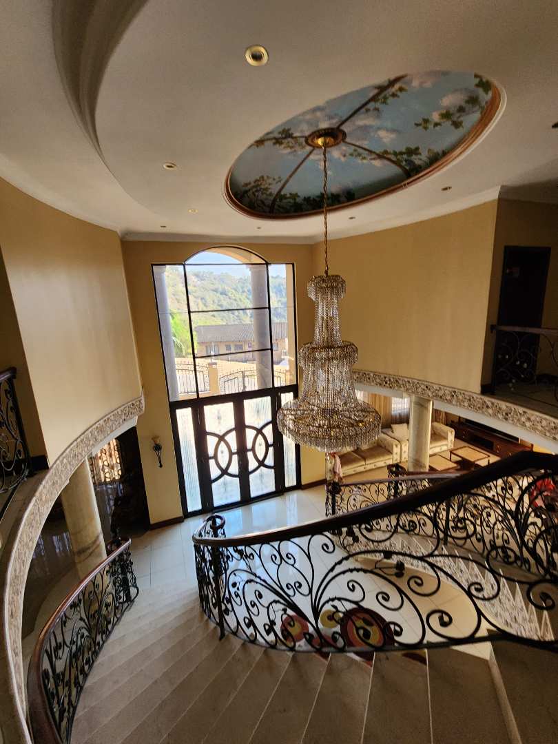 6 Bedroom Property for Sale in Palmiet KwaZulu-Natal