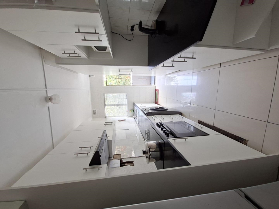 3 Bedroom Property for Sale in Pinetown KwaZulu-Natal