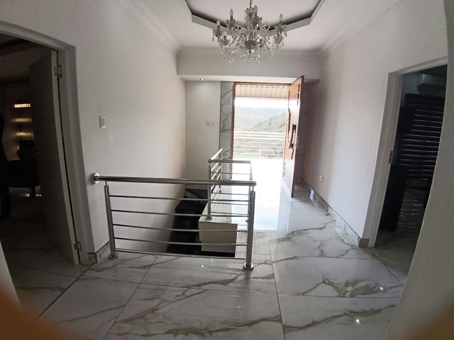 6 Bedroom Property for Sale in Cato Ridge KwaZulu-Natal