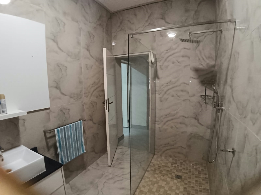 6 Bedroom Property for Sale in Cato Ridge KwaZulu-Natal