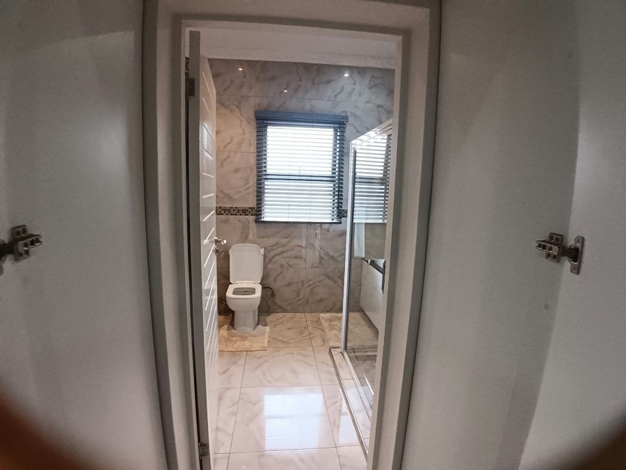6 Bedroom Property for Sale in Cato Ridge KwaZulu-Natal