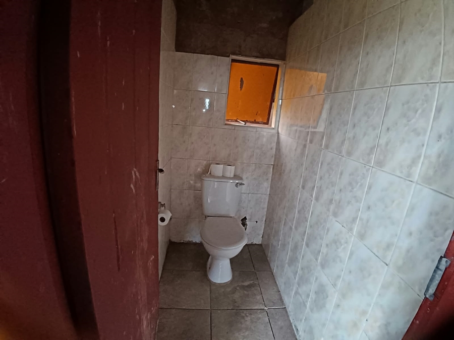 6 Bedroom Property for Sale in Cato Ridge KwaZulu-Natal