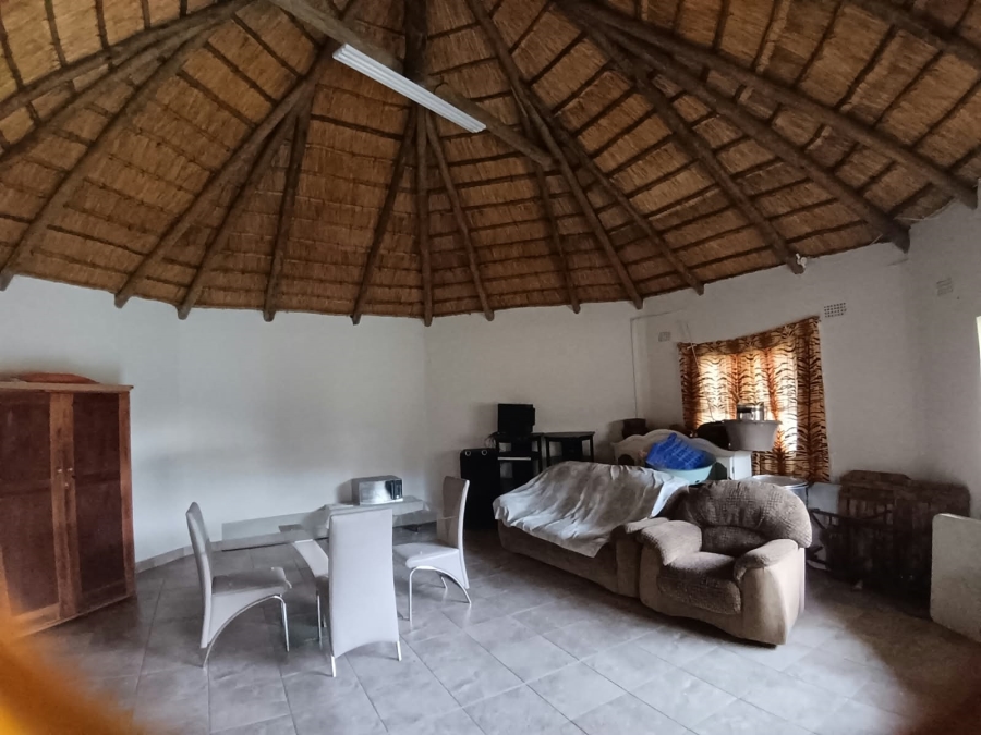 6 Bedroom Property for Sale in Cato Ridge KwaZulu-Natal