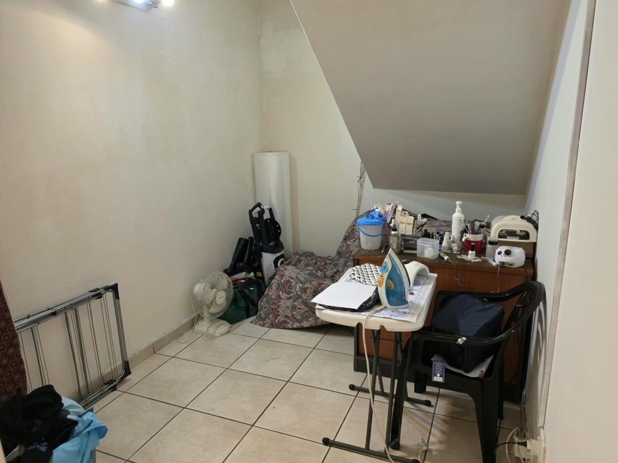 2 Bedroom Property for Sale in Windermere KwaZulu-Natal
