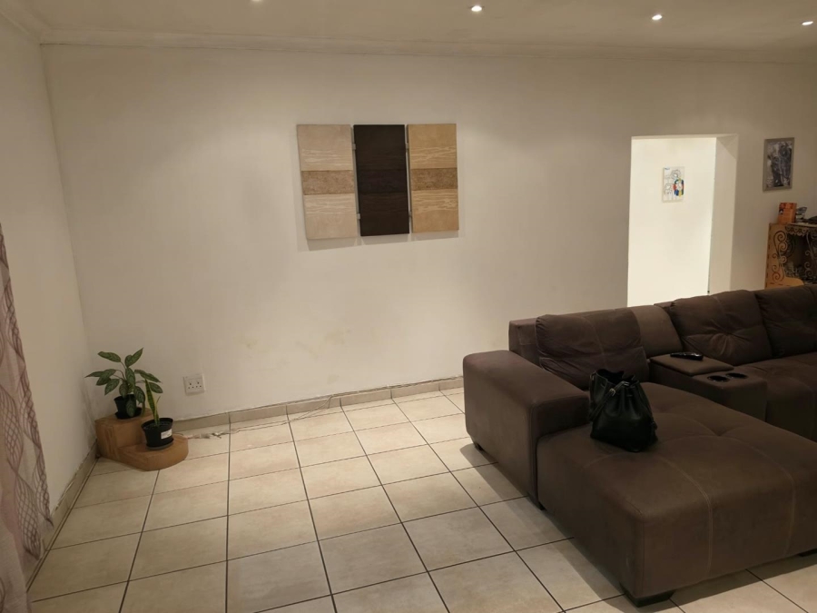 2 Bedroom Property for Sale in Windermere KwaZulu-Natal