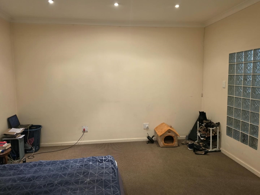 2 Bedroom Property for Sale in Windermere KwaZulu-Natal