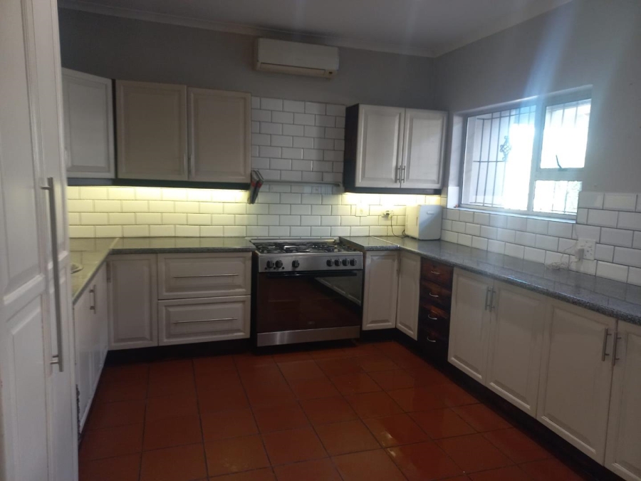 4 Bedroom Property for Sale in Meer En See KwaZulu-Natal