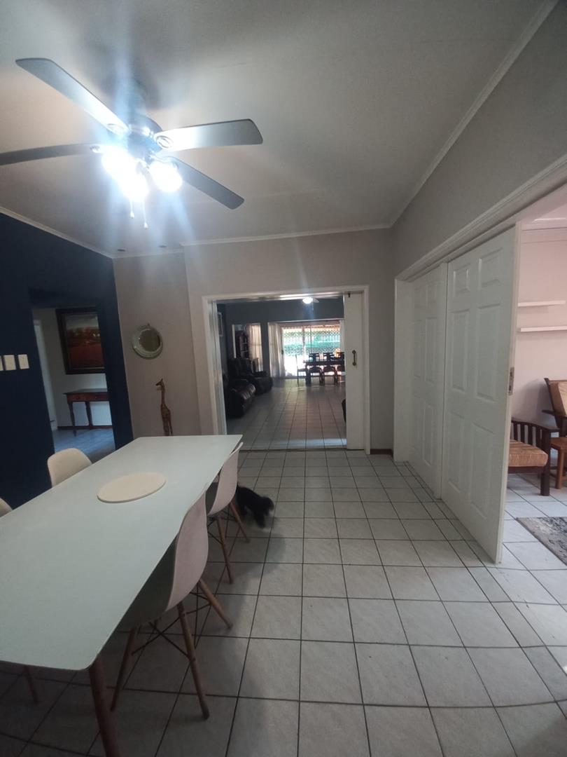 4 Bedroom Property for Sale in Meer En See KwaZulu-Natal