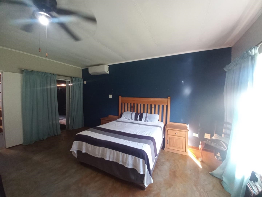 4 Bedroom Property for Sale in Meer En See KwaZulu-Natal