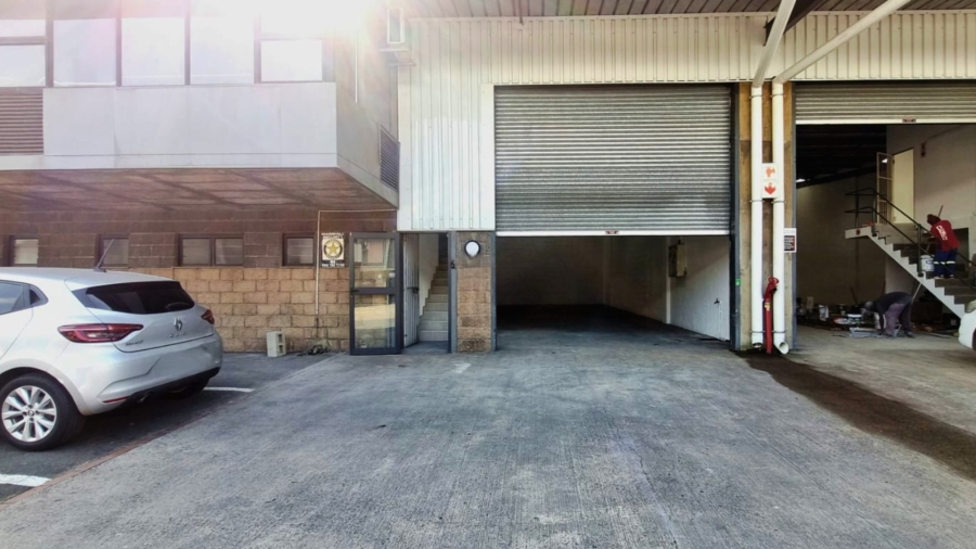 To Let Commercial Property for Rent in Red Hill KwaZulu-Natal