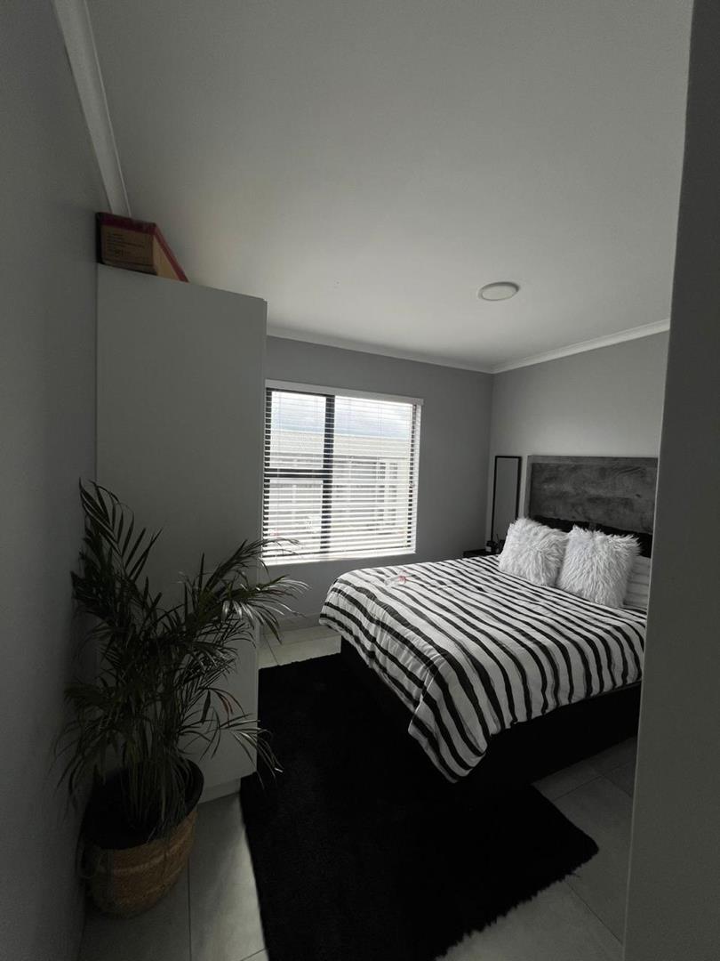 To Let 2 Bedroom Property for Rent in Hayfields KwaZulu-Natal