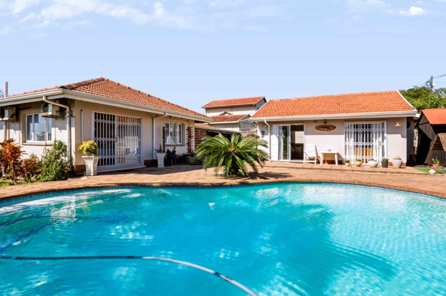 4 Bedroom Property for Sale in Athlone Park KwaZulu-Natal