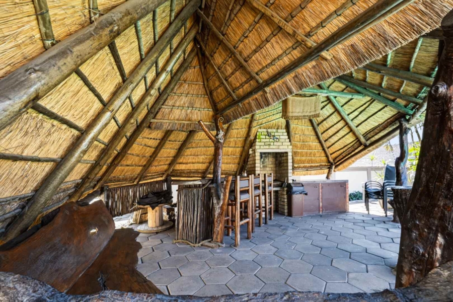 4 Bedroom Property for Sale in Athlone Park KwaZulu-Natal