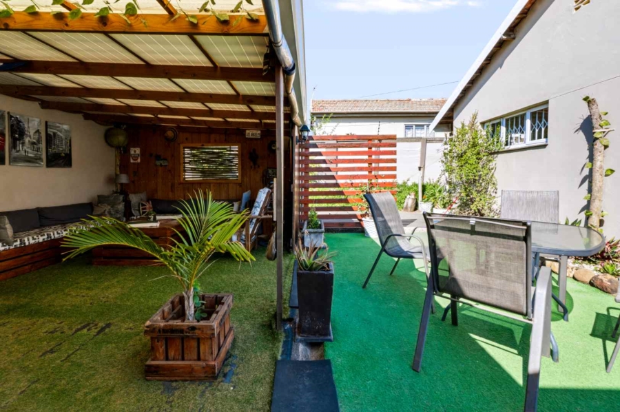 4 Bedroom Property for Sale in Athlone Park KwaZulu-Natal