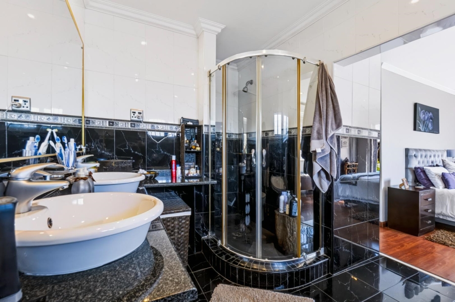 4 Bedroom Property for Sale in Athlone Park KwaZulu-Natal