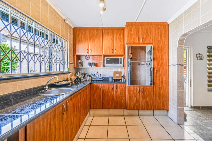 4 Bedroom Property for Sale in Athlone Park KwaZulu-Natal